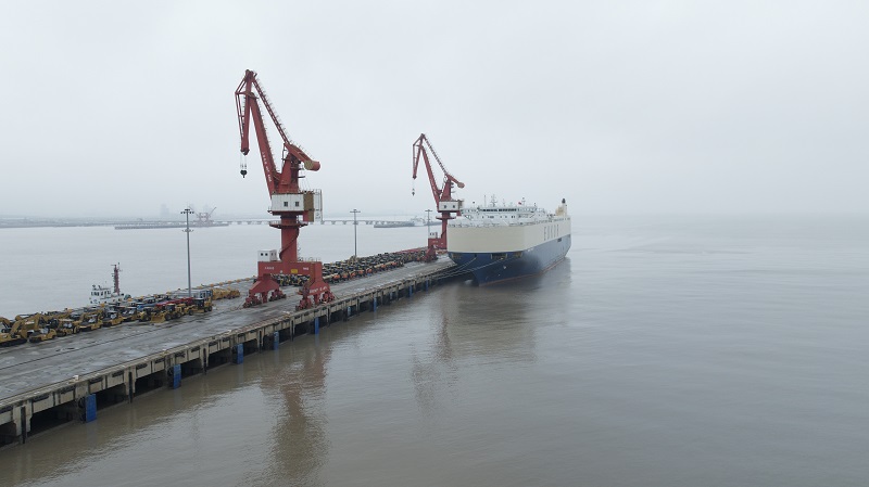 1月上海南港滚装外贸汽车数量超4.5万辆