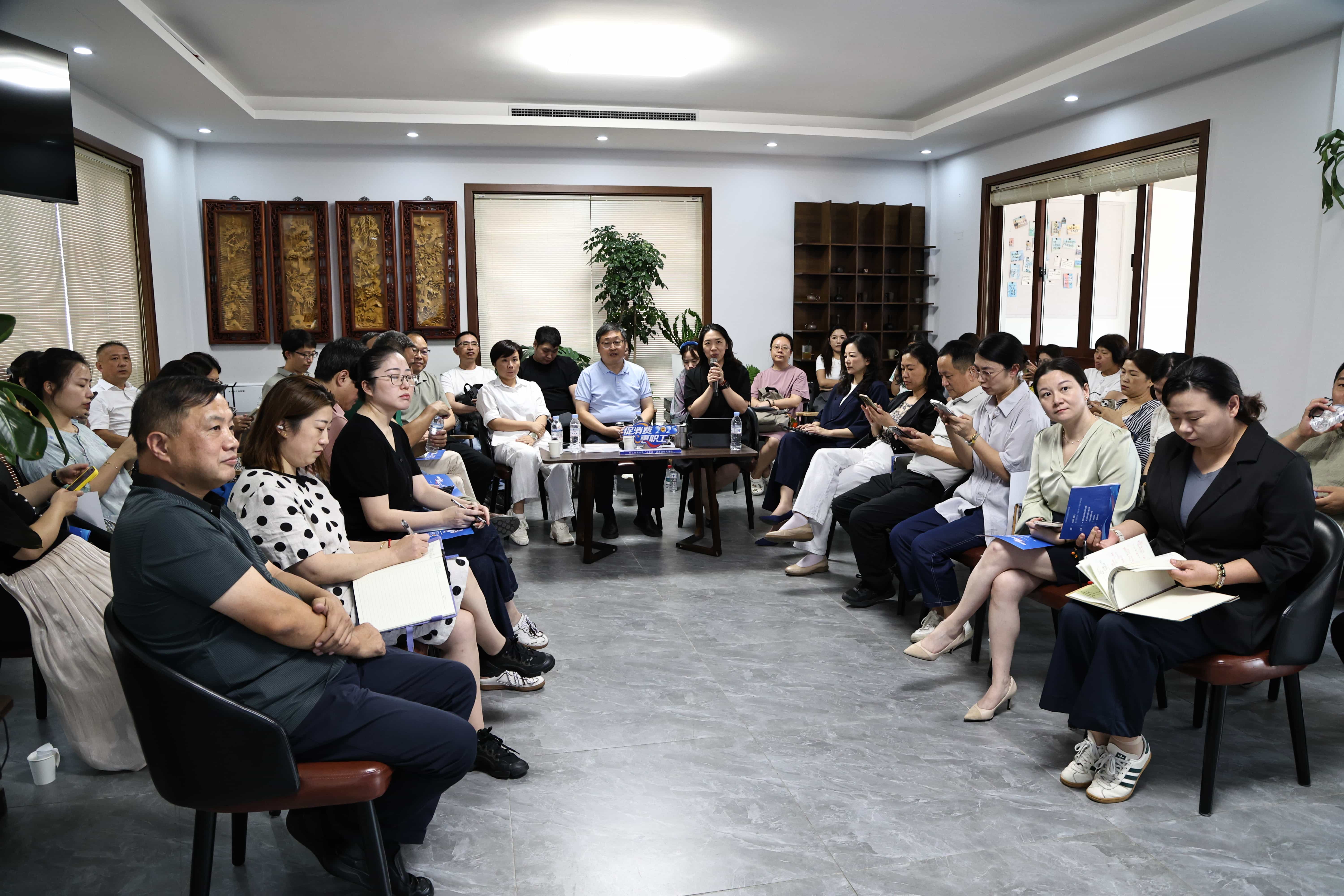 1_compressed (1).jpg