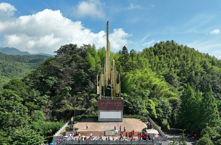 伟大征程|井冈山根据地:开辟中国革命新道路.jpg