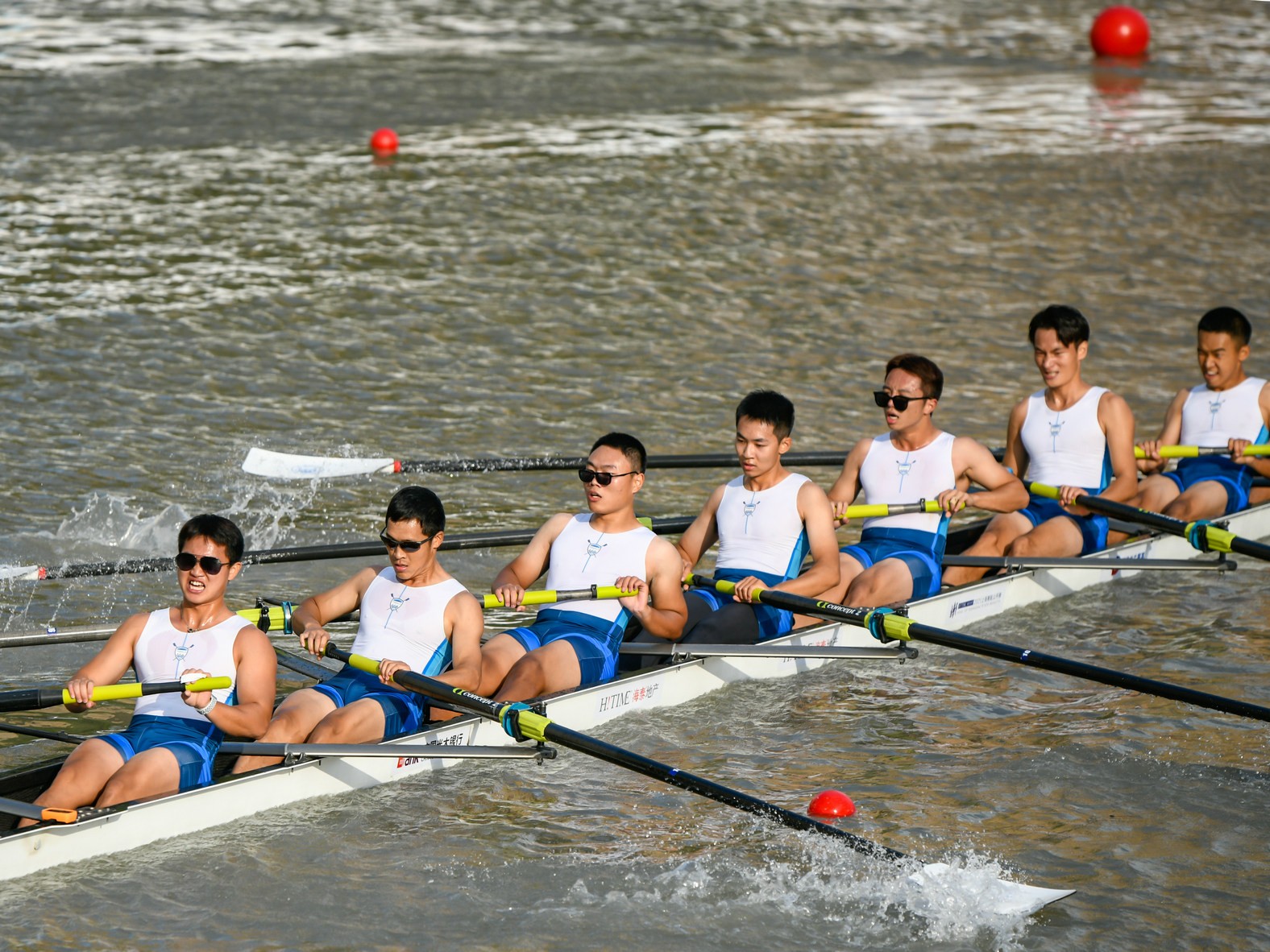 赛艇4.jpg 赛艇4.jpg